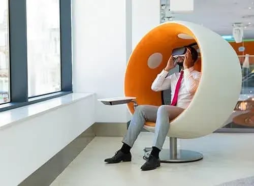Virtual-Reality-in-klantcontact-4.jpg